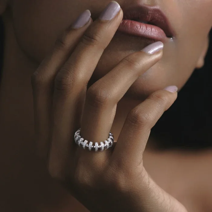 Bague en diamant London Petite – Raffinement et élégance en or | LeDiamanti Maroc