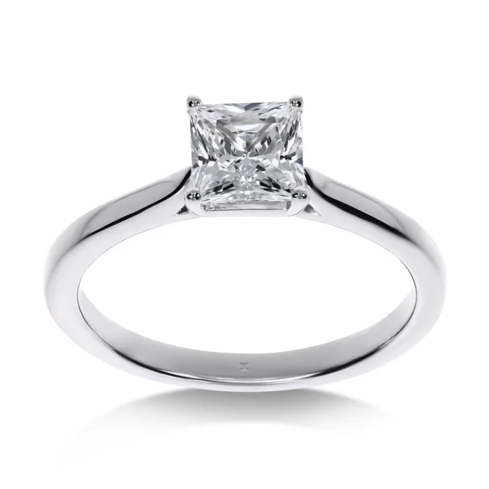 Bague de Fiançailles Diamant Princesse Élégance | LeDiamanti Maroc