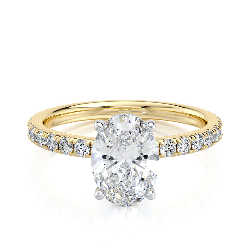 Bague Mon Amour en diamant ovale sur or 18K avec pavage – LEDIAMANTI